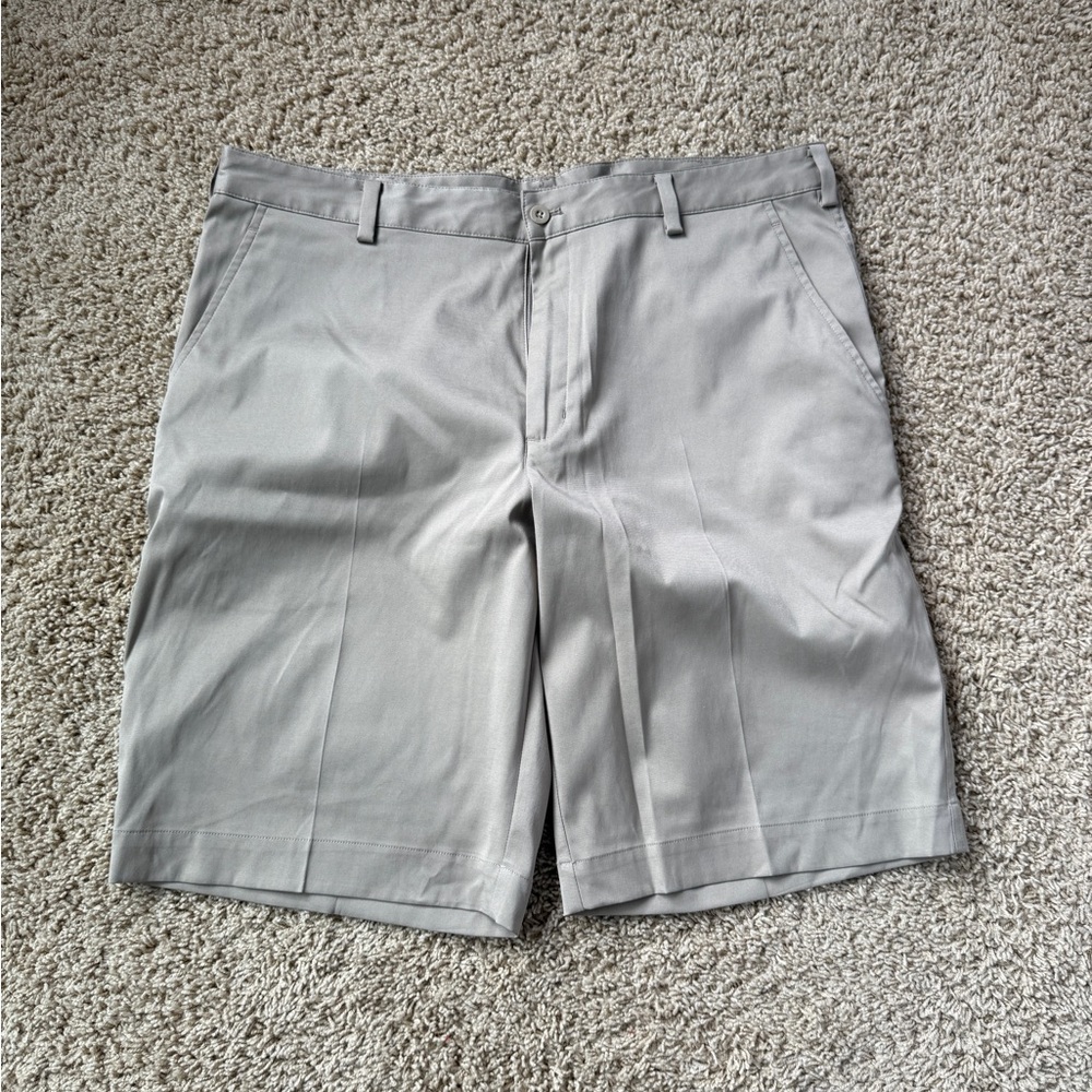 Nike Golf khaki Flat Front Shorts